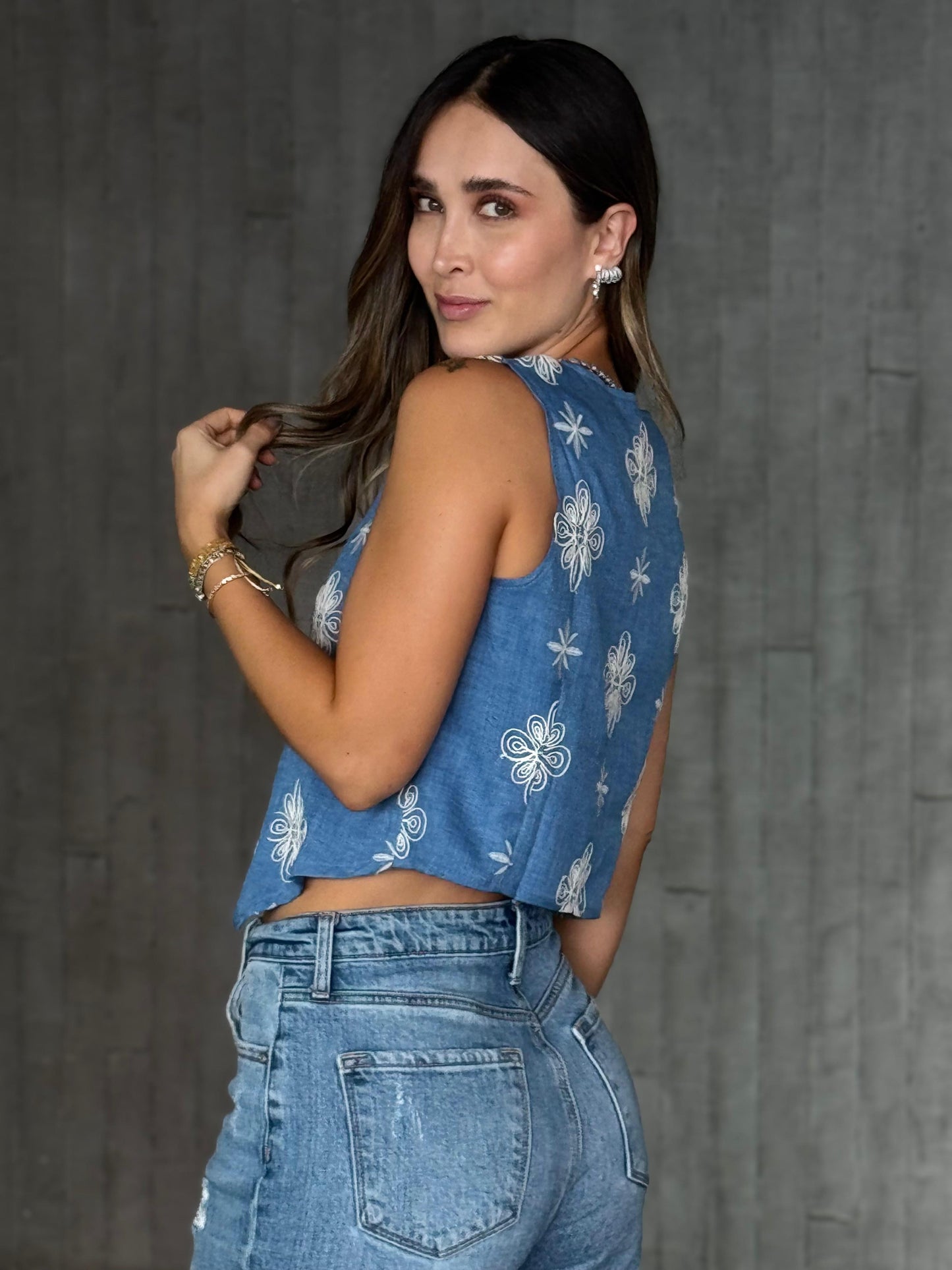 Chaleco Bordado Flores Azul