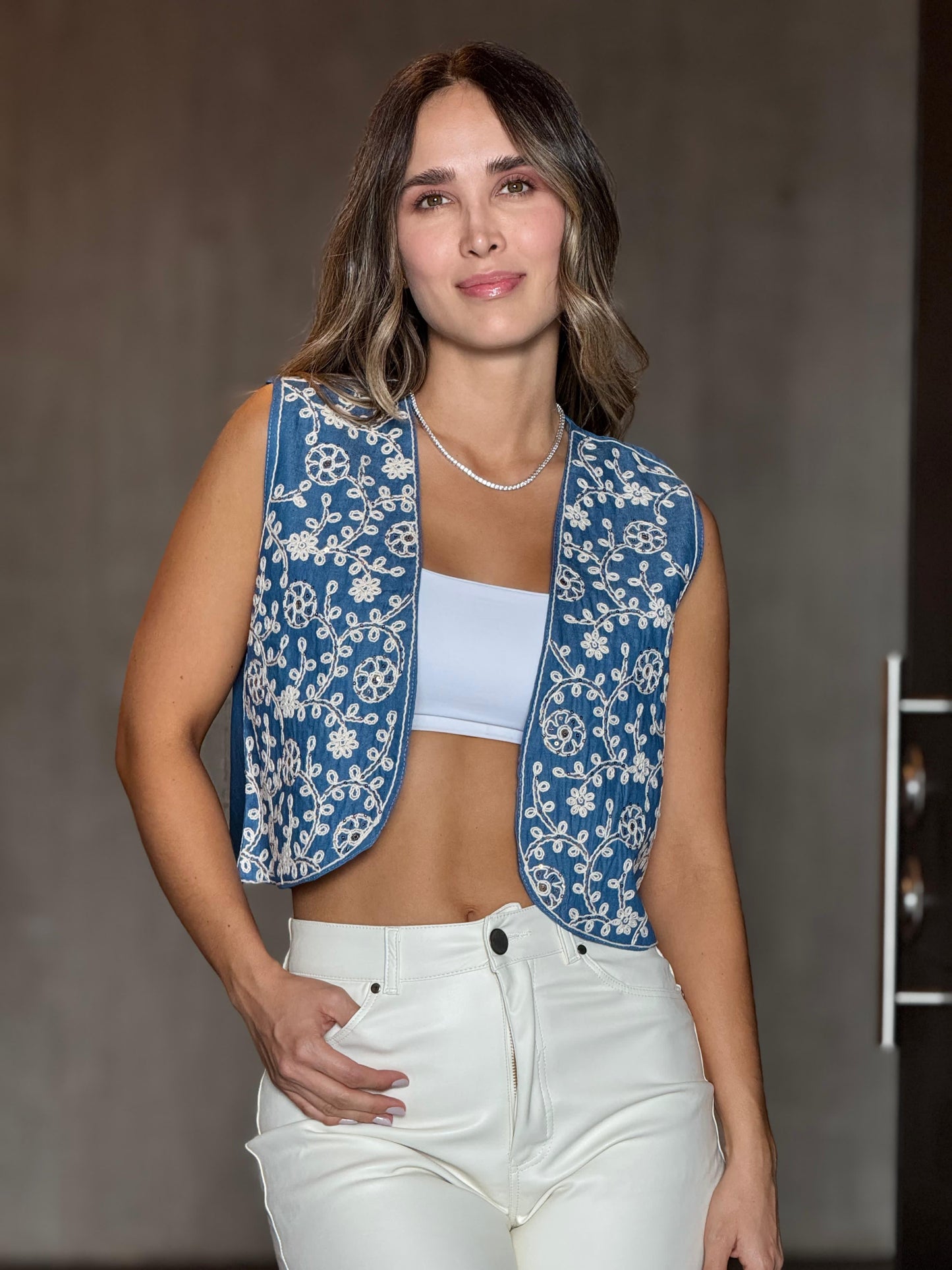 Chaleco Azul Bordado Lentejuela