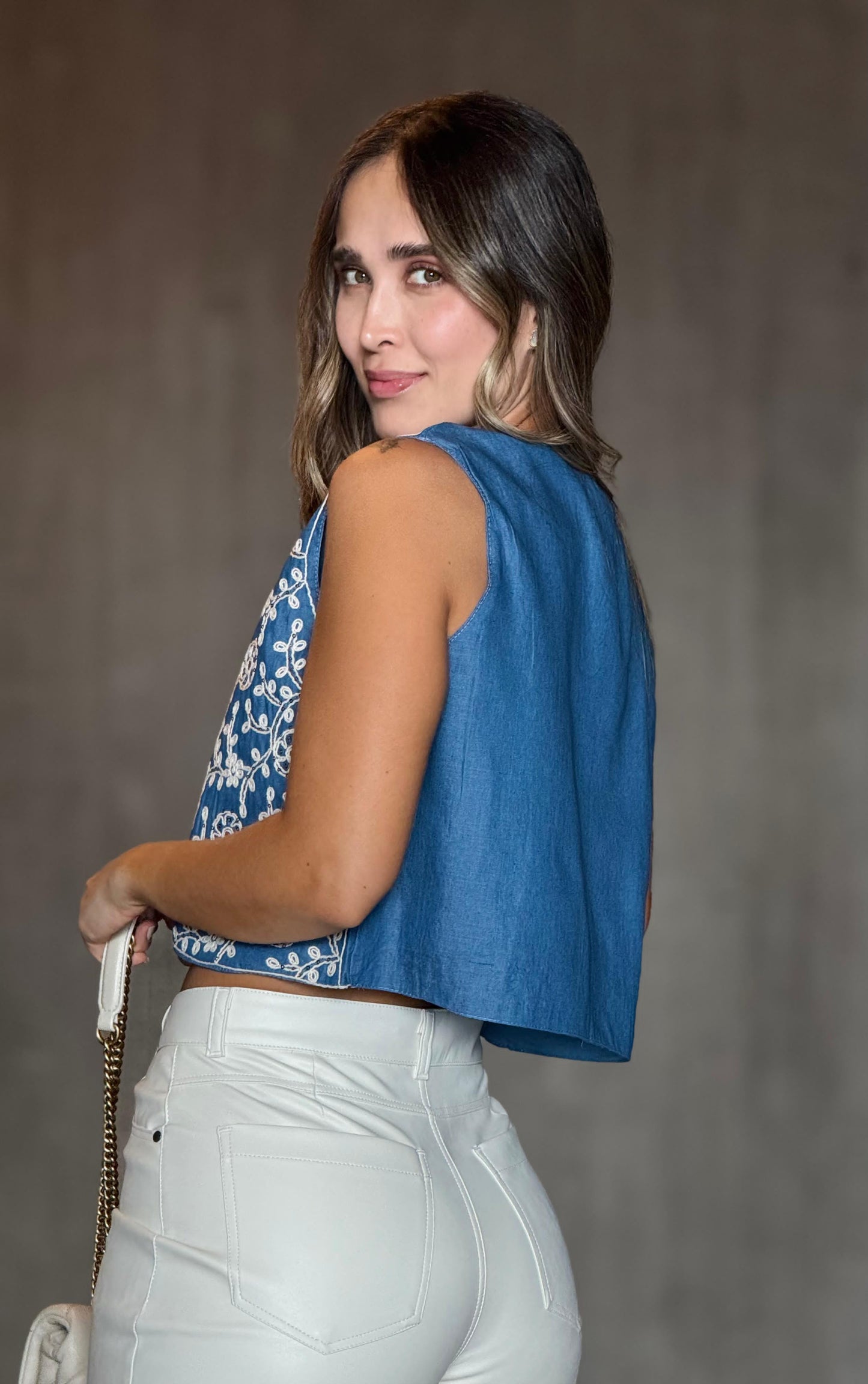 Chaleco Azul Bordado Lentejuela