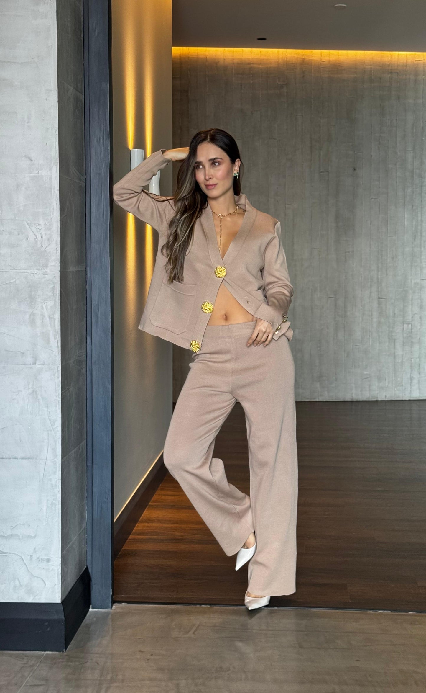 Set Hilo Botones Dorado Beige