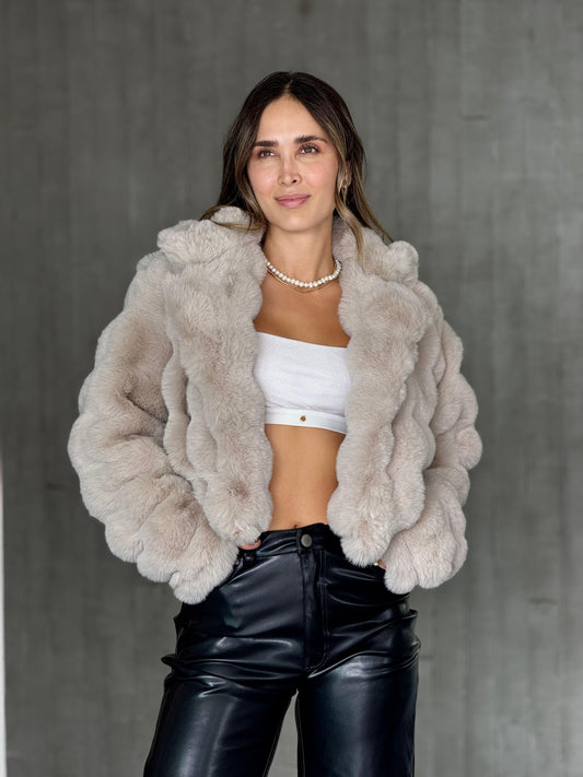 Chaqueta Peluda Beige